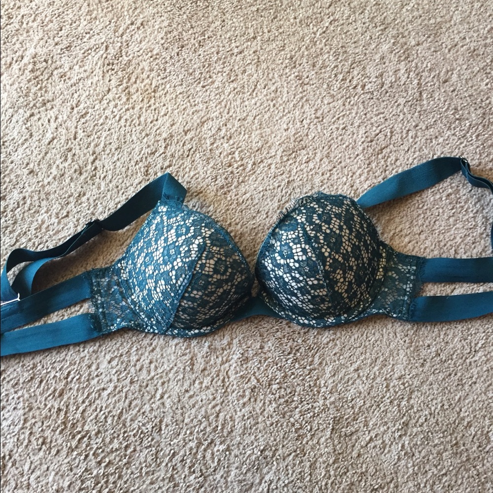 Victoria’s Secret Very Sexy Push-up Bra